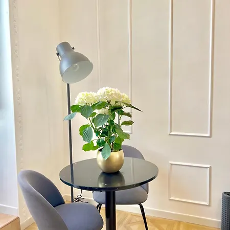 Fiorentine Relais Apartman *